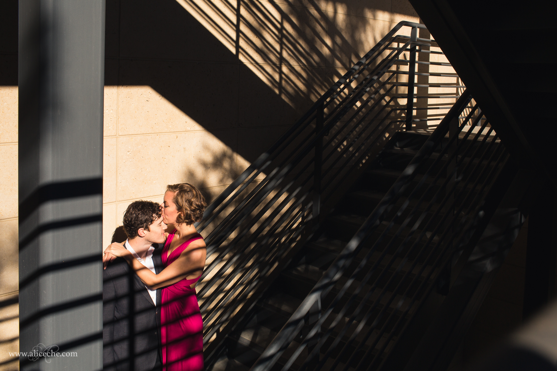 alice-che-photography-palo-alto-anniversary-session-couple-on-stairs-with-shadows