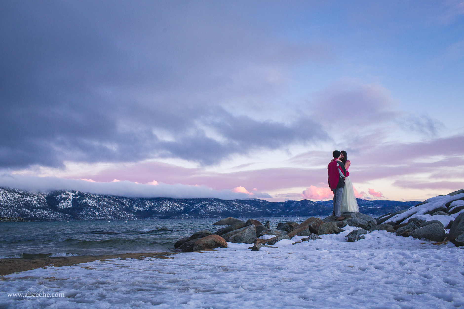alice-che-photography-lake-tahoe-self-portrait-sunset-couple-on-rocks