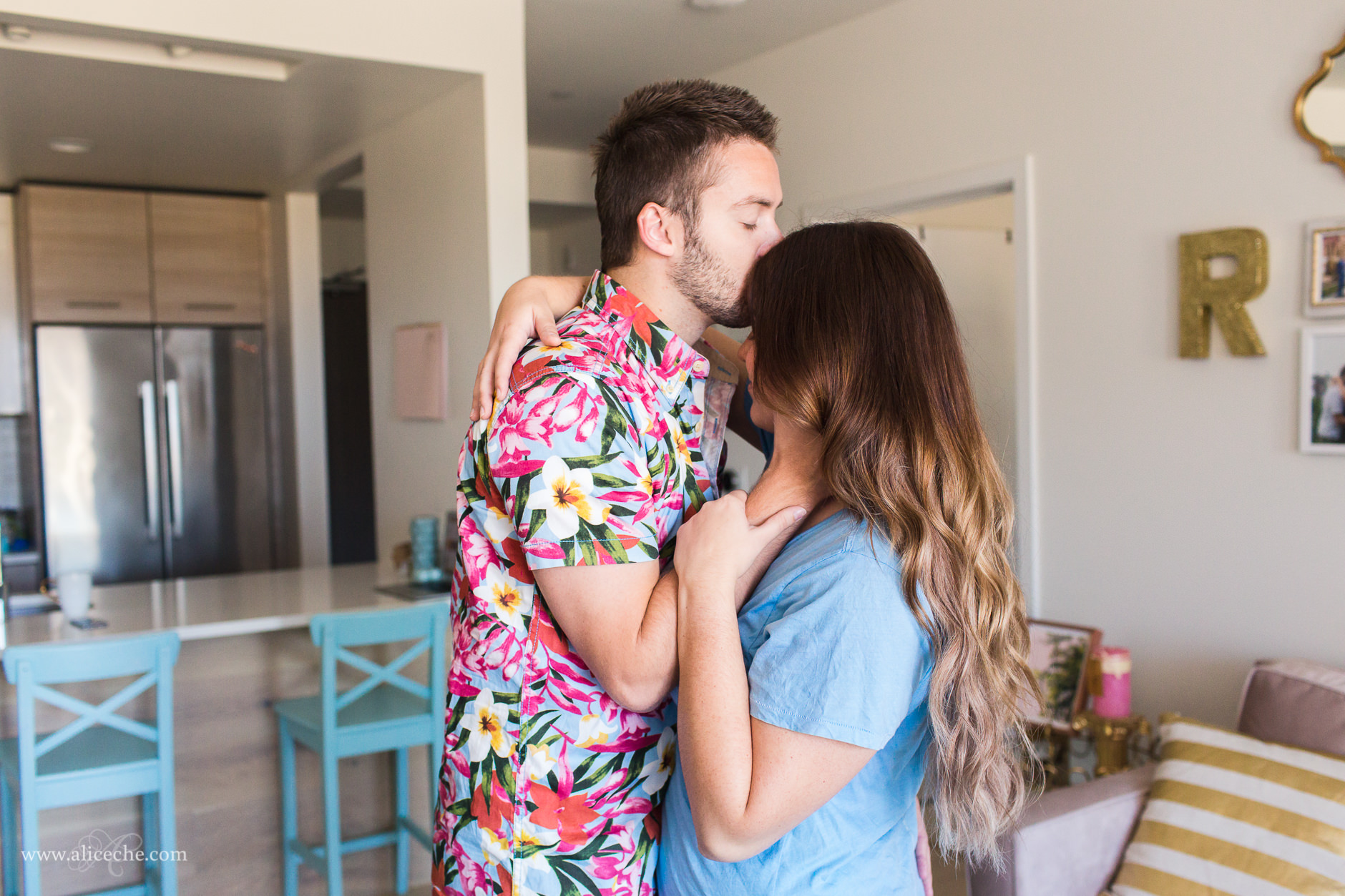 san-francisco-in-home-couples-session-sassy-red-lipstick-9