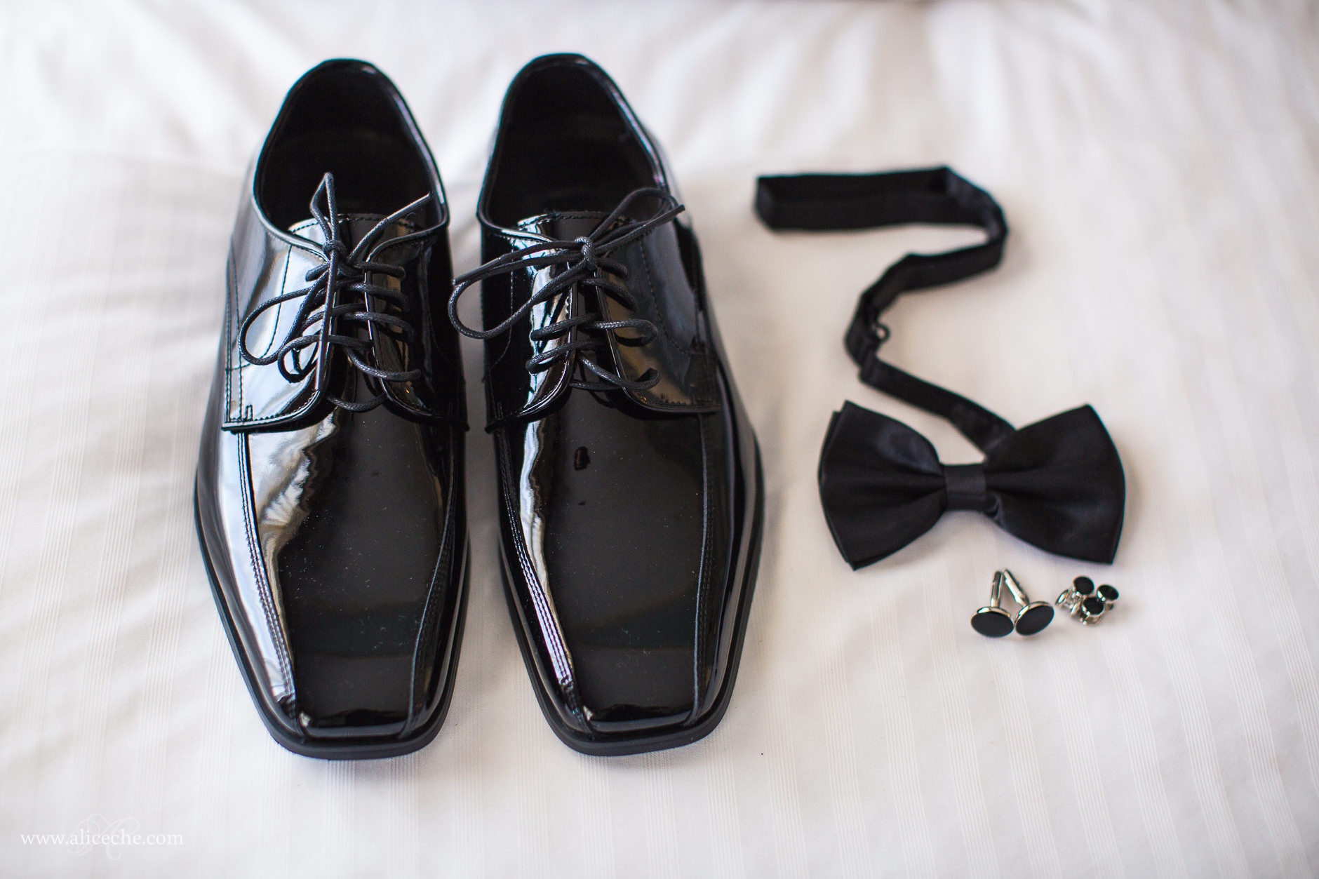 Groom's Shoes, bow tie and cufflinks for Berkeley wedding