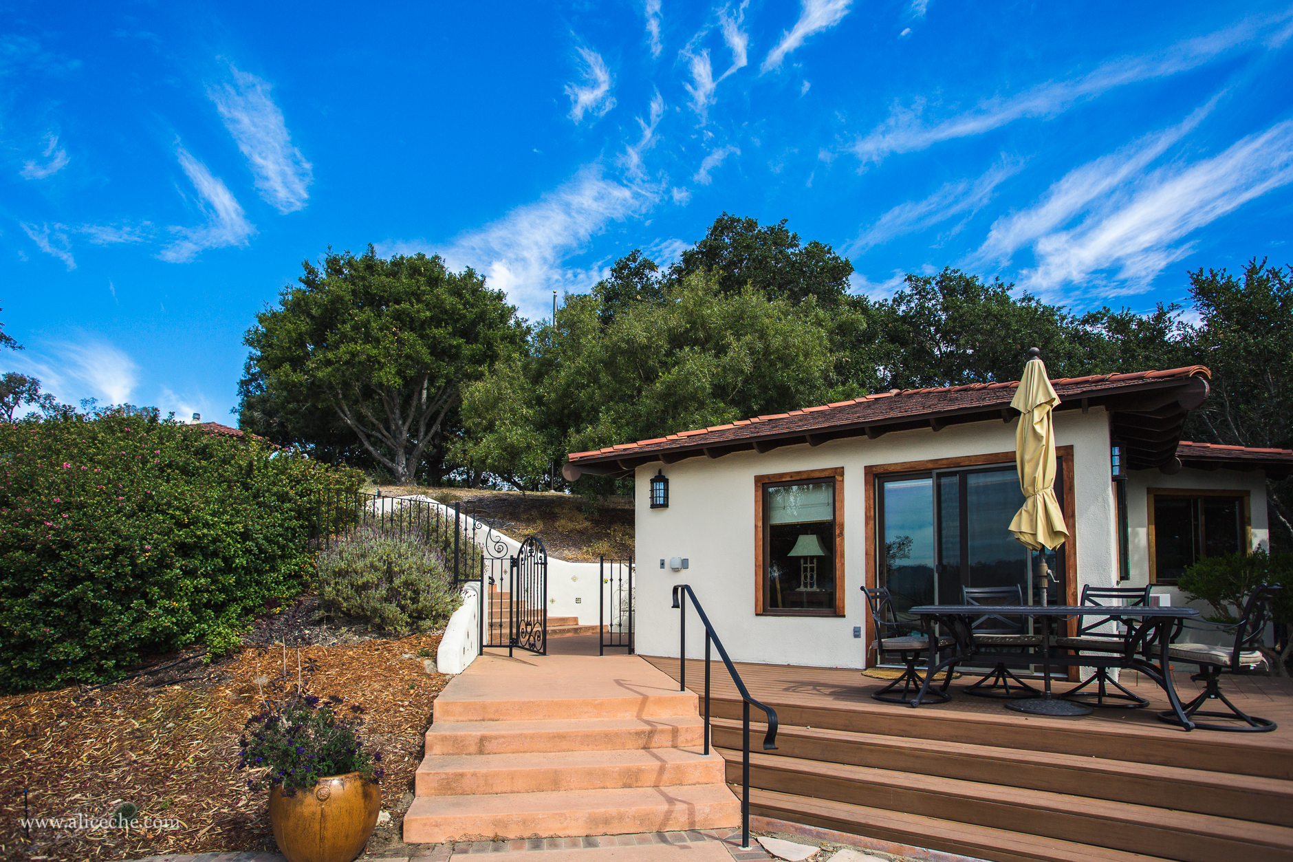 The Casitas Estate San Luis Obispo Wedding Venue Pool House