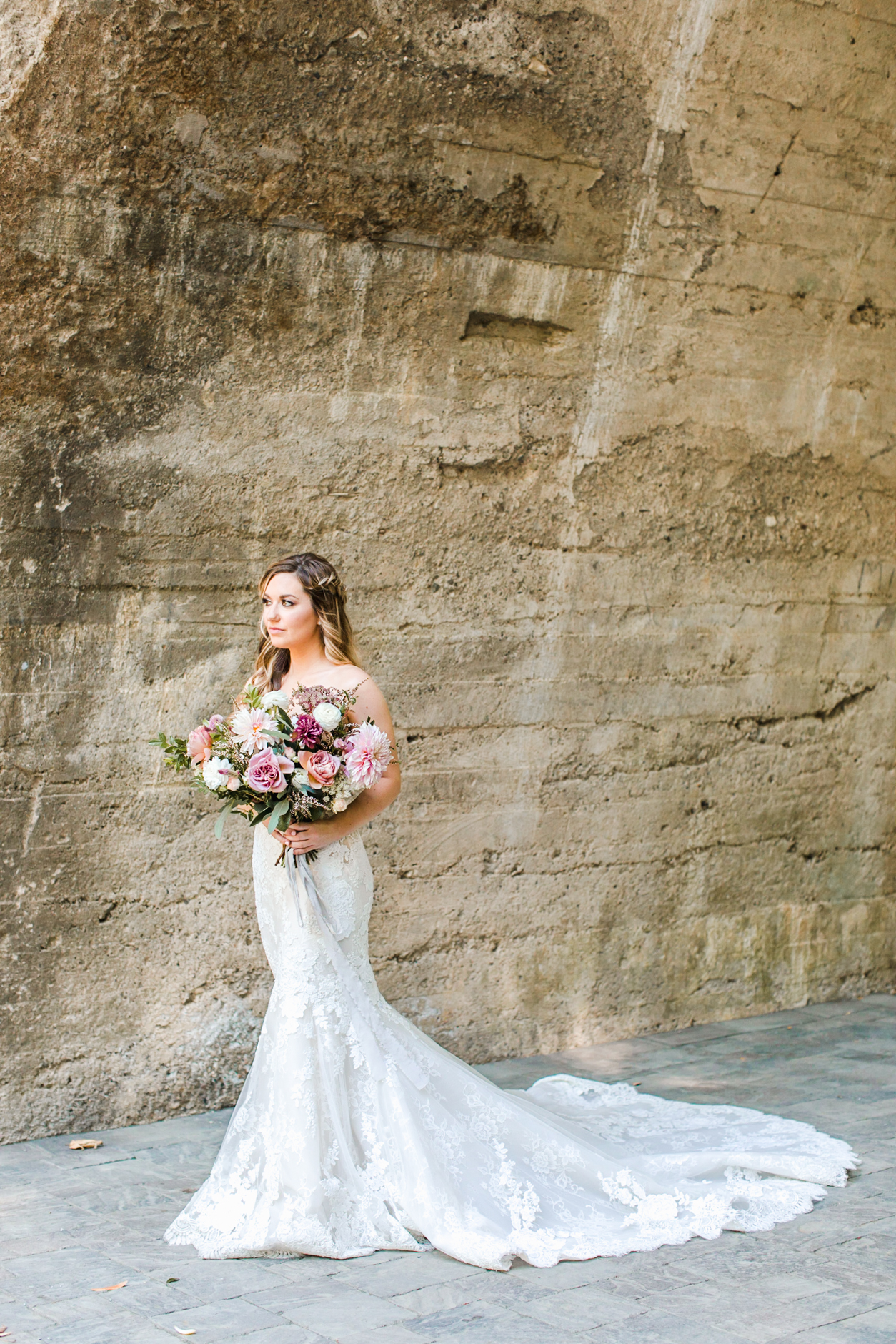 Bride at a Longbridge Wedding at Saratoga Springs by Alice Che Photography